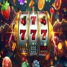 Filipino player accessing 777sh games on a mobile phone browser